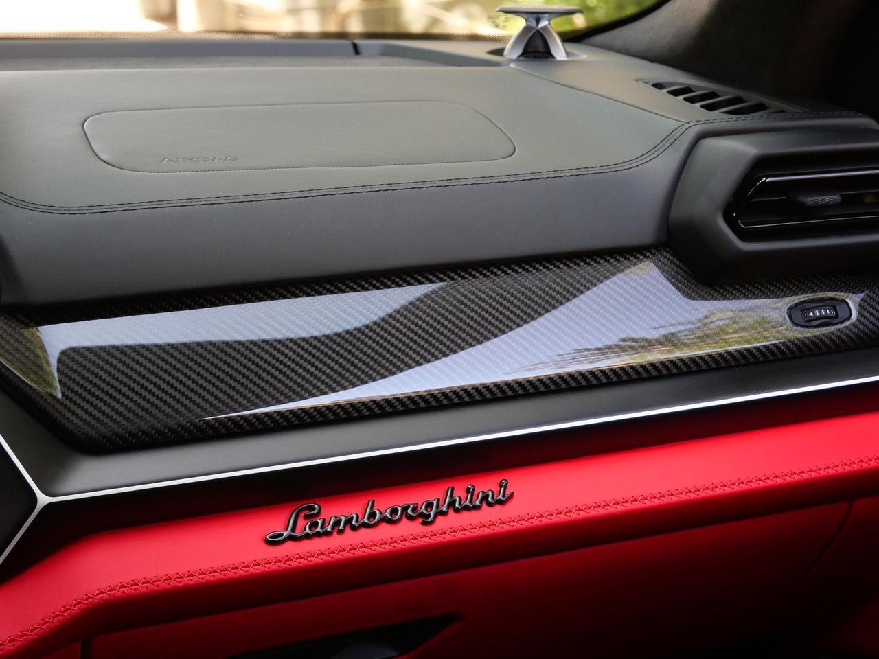 2025 Lamborghini Urus SE SE Lawrence KS