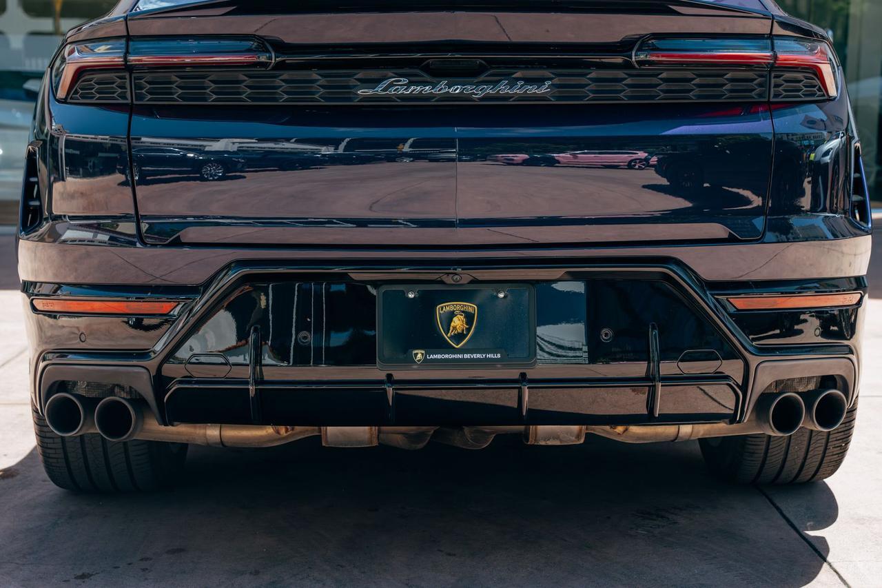 2025 Lamborghini Urus SE SE Lawrence KS