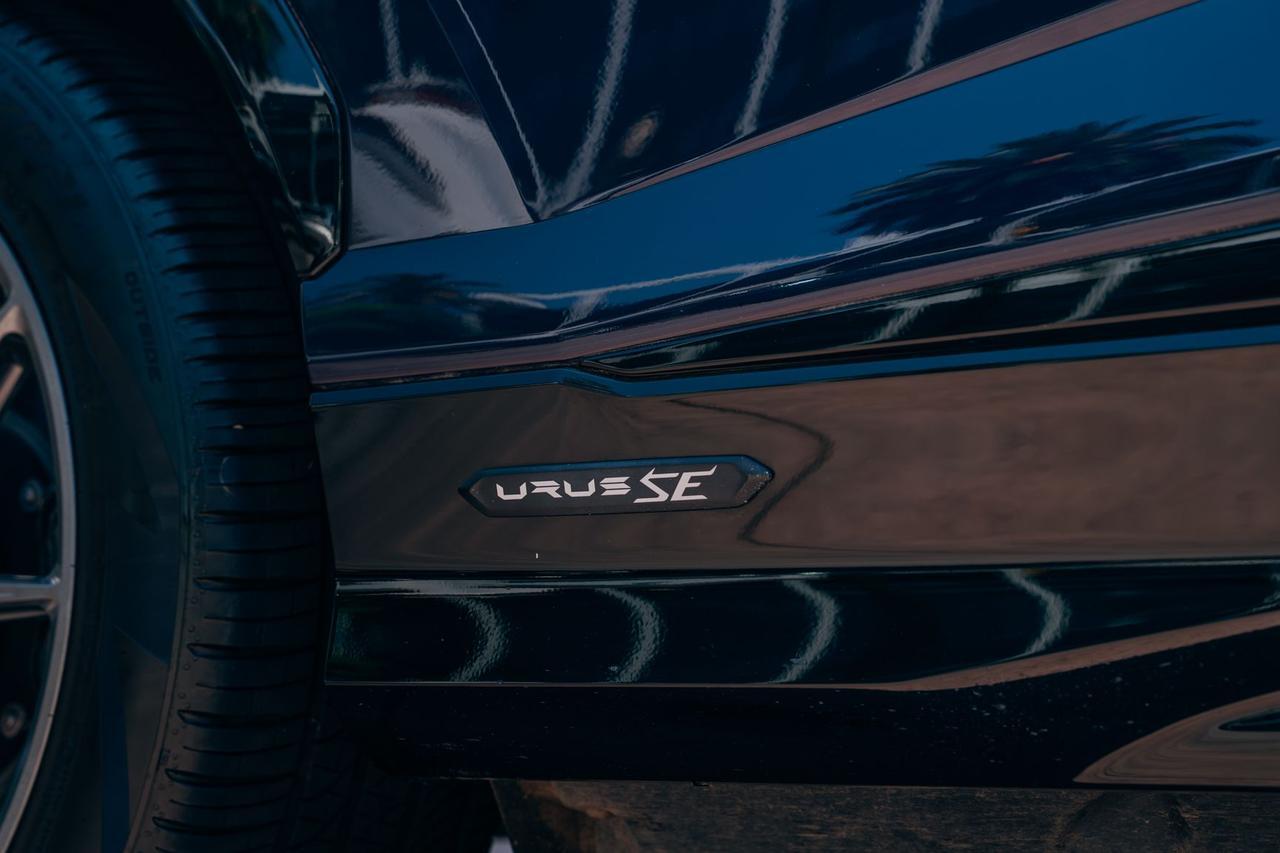 2025 Lamborghini Urus SE SE Lawrence KS