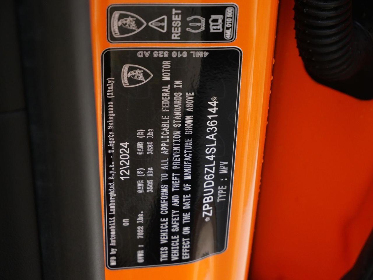 2025 Lamborghini Urus SE SE Lawrence KS