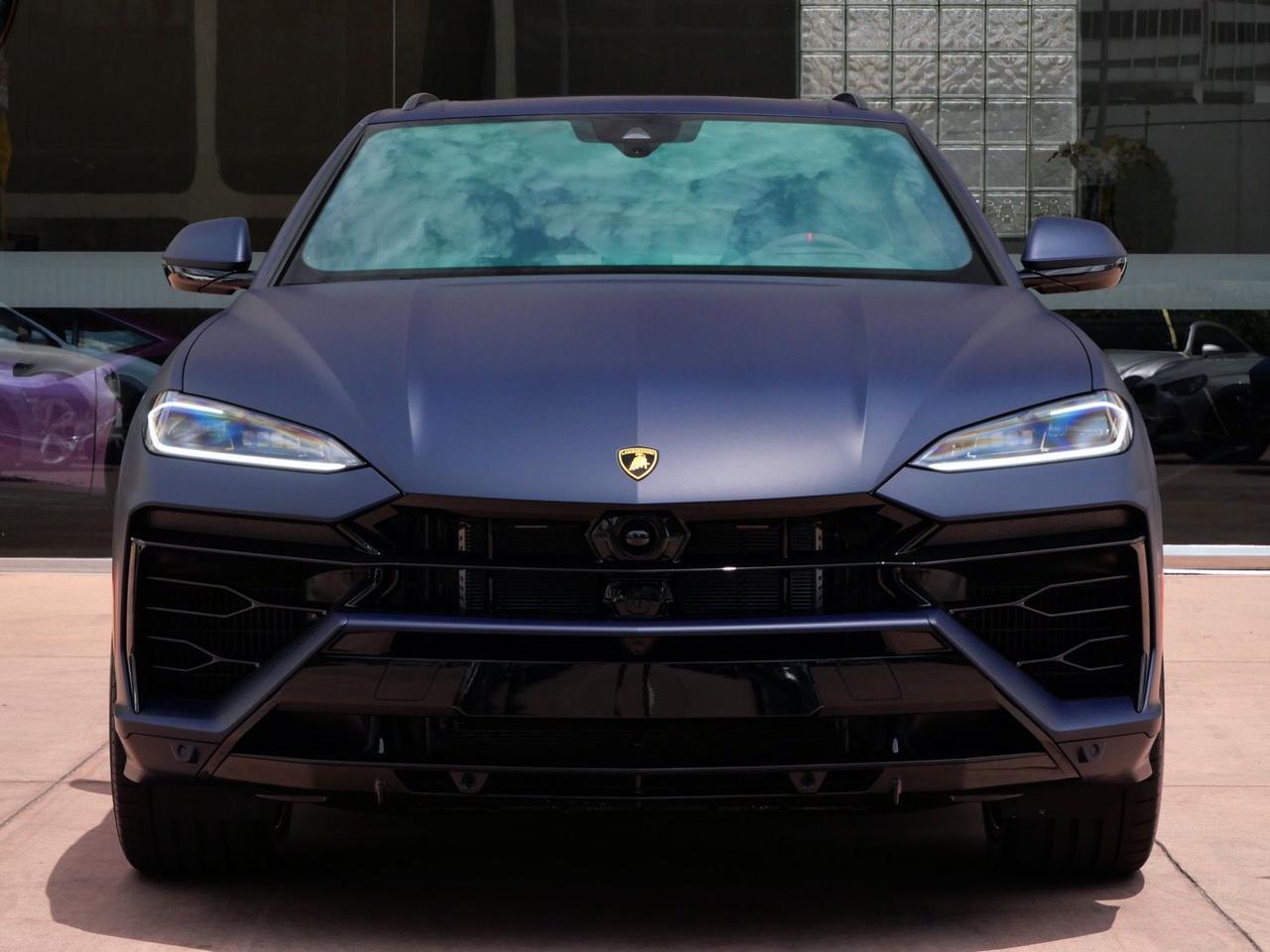 2025 Lamborghini Urus SE SE Lawrence KS