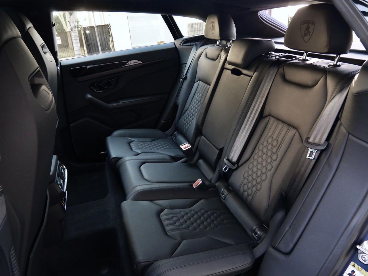 2025 Lamborghini Urus SE SE Lawrence KS