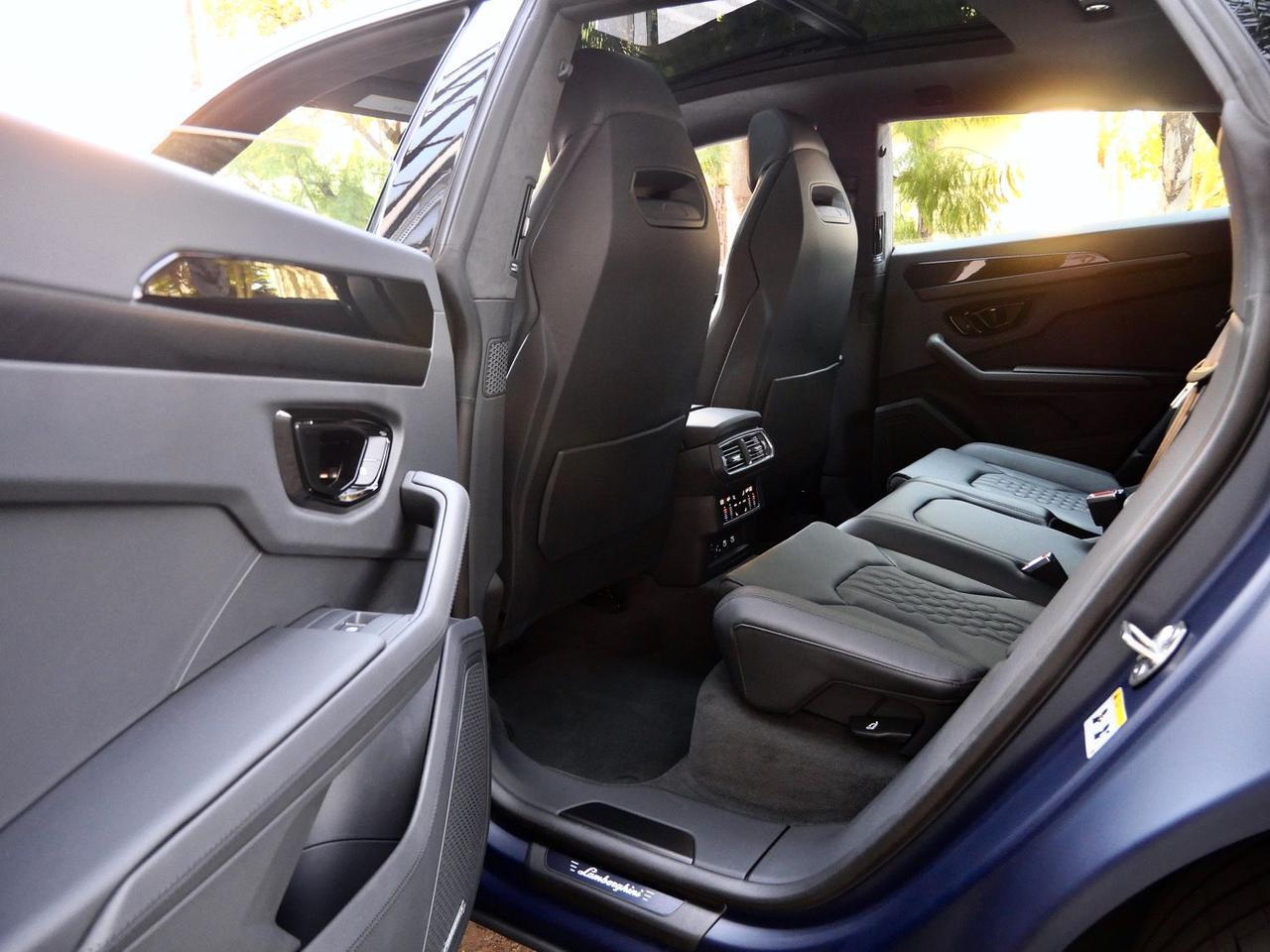 2025 Lamborghini Urus SE SE Lawrence KS