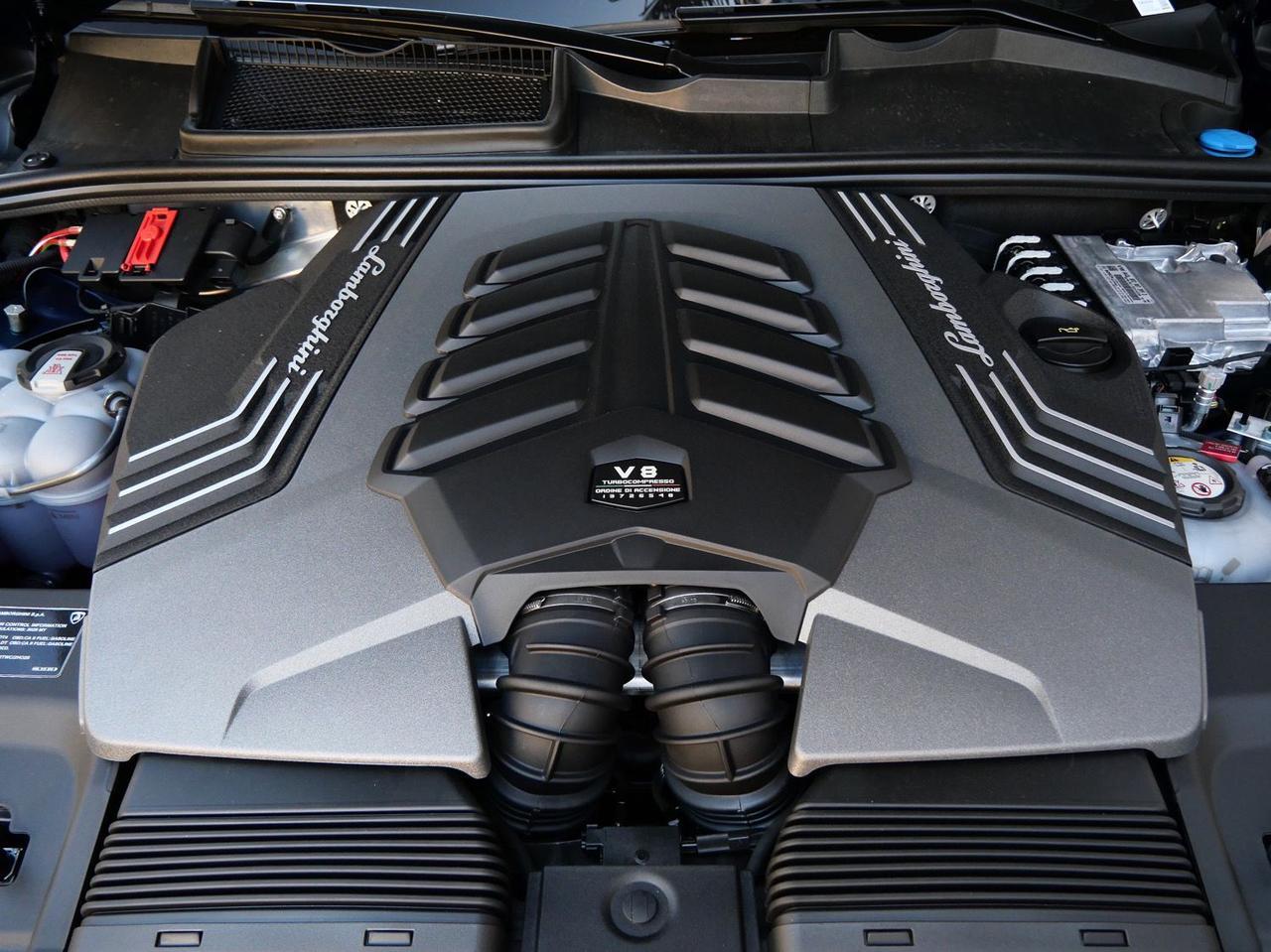 2025 Lamborghini Urus SE SE Lawrence KS