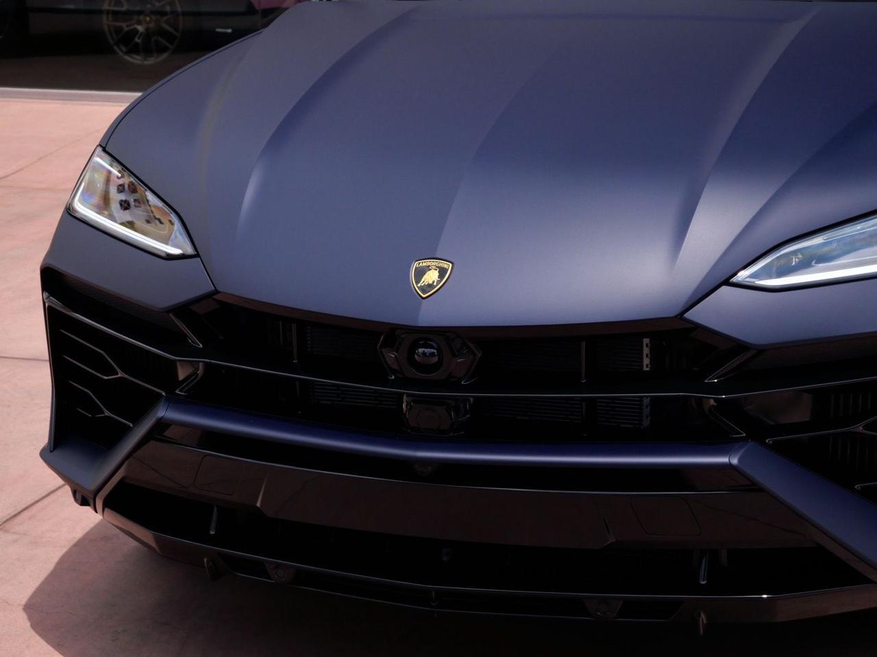 2025 Lamborghini Urus SE SE Lawrence KS