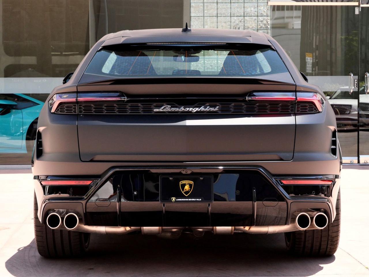 2025 Lamborghini Urus SE SE Lawrence KS