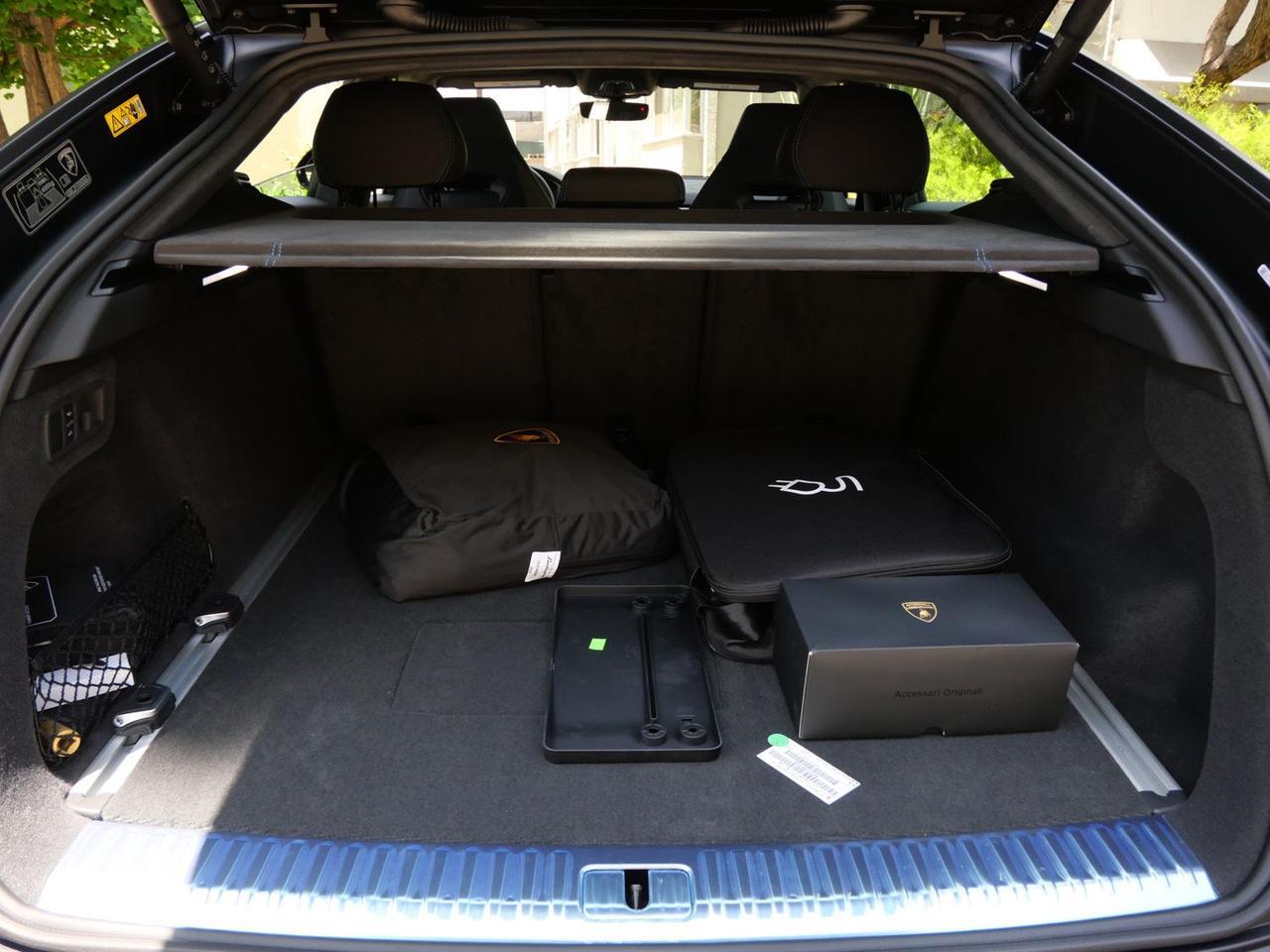 2025 Lamborghini Urus SE SE Lawrence KS