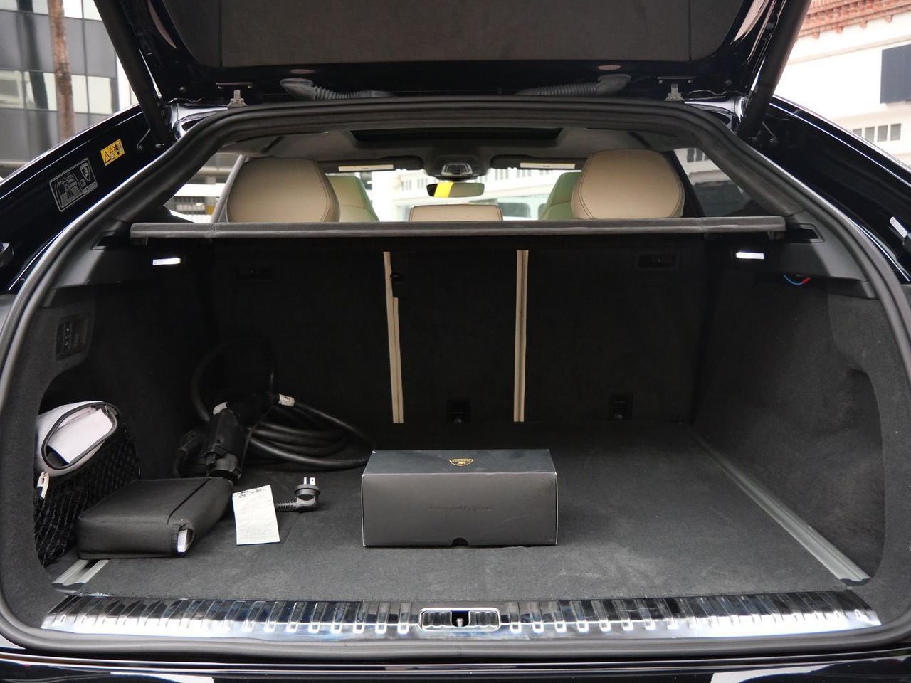 2025 Lamborghini Urus SE SE Lawrence KS