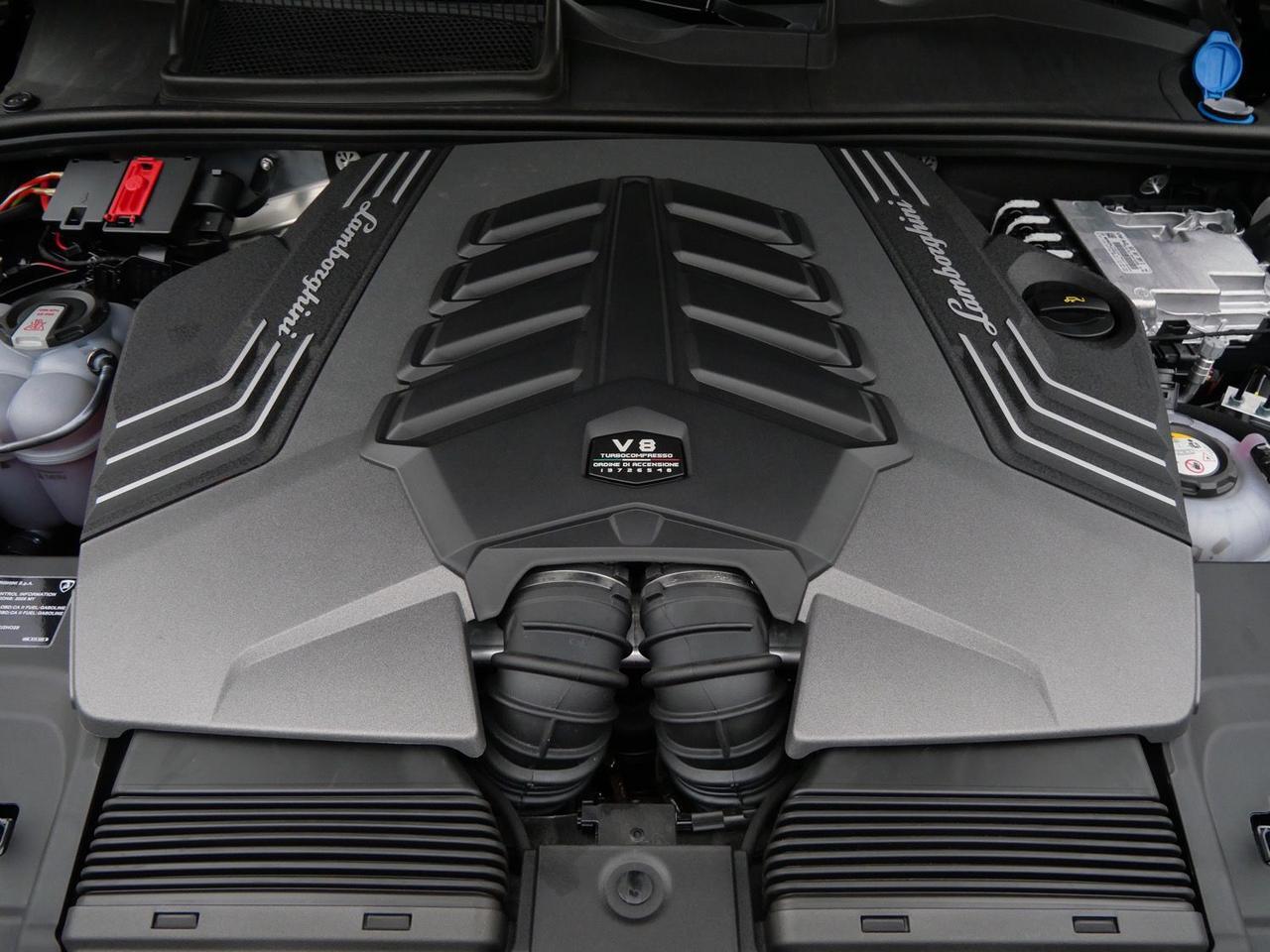 2025 Lamborghini Urus SE SE Lawrence KS
