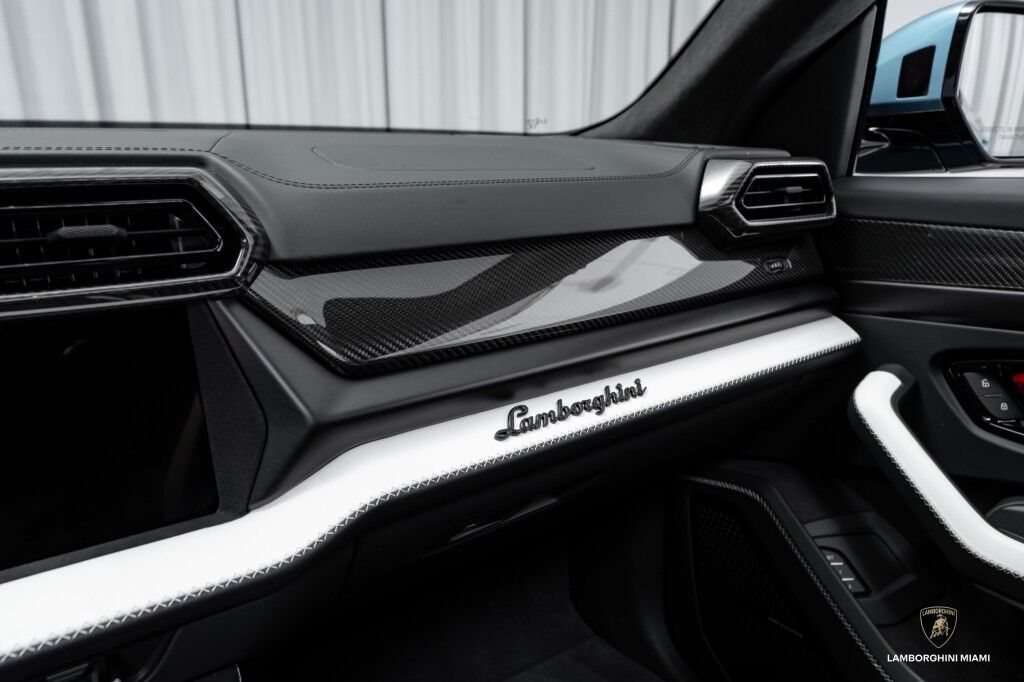 2025 Lamborghini Urus SE San Clemente CA