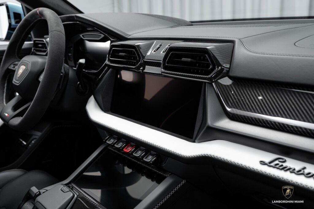 2025 Lamborghini Urus SE San Clemente CA