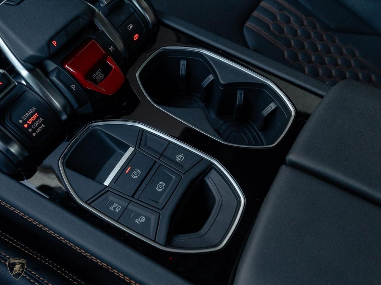 2025 Lamborghini Urus SE West Palm Beach FL