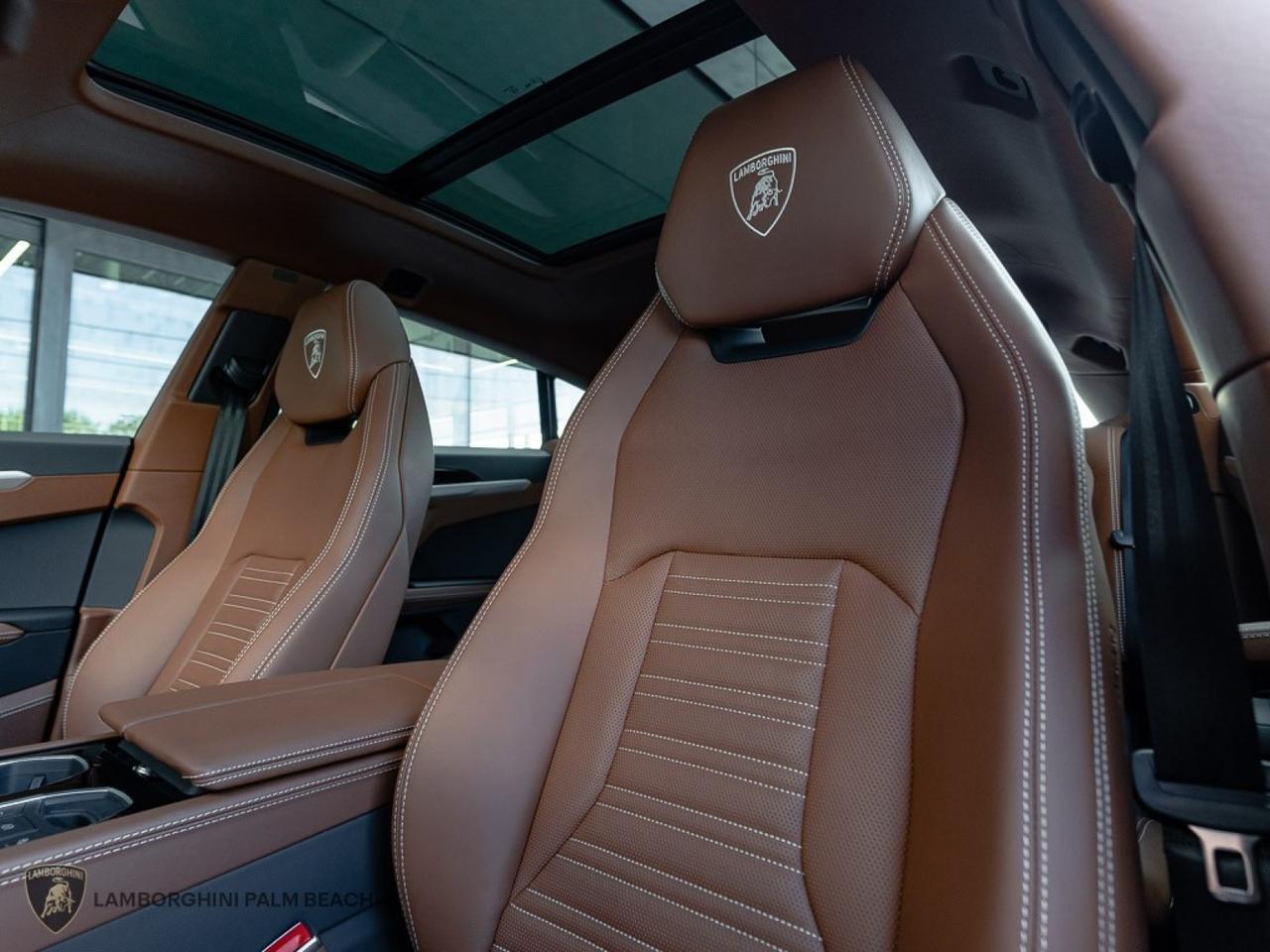 2025 Lamborghini Urus SE West Palm Beach FL
