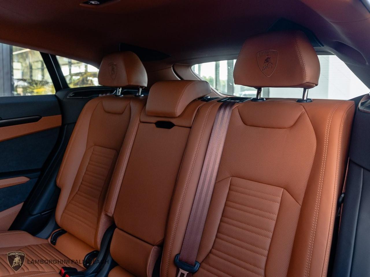 2025 Lamborghini Urus SE West Palm Beach FL