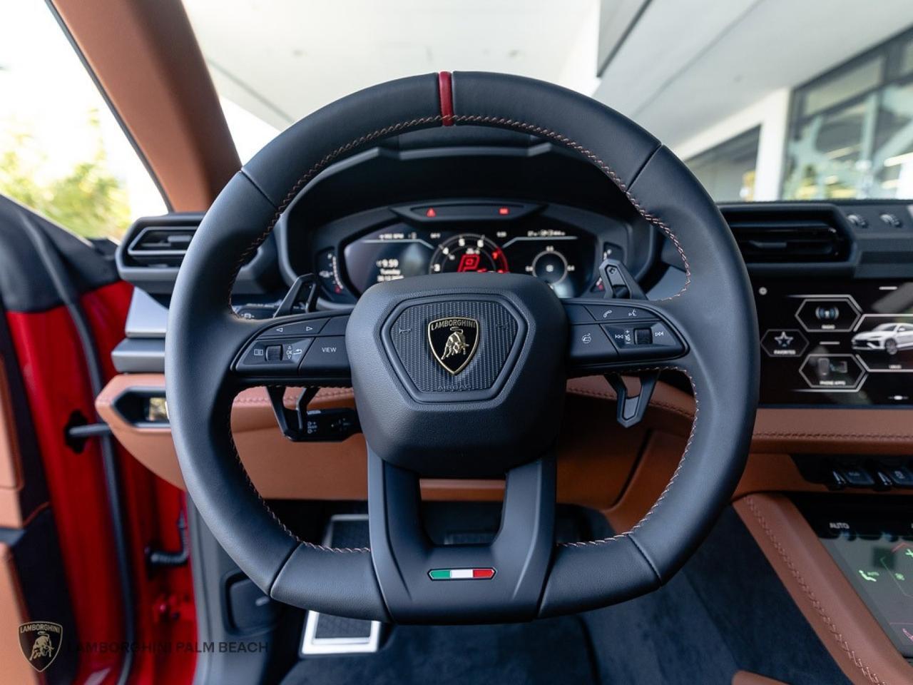 2025 Lamborghini Urus SE West Palm Beach FL