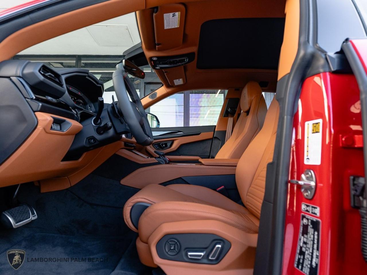 2025 Lamborghini Urus SE West Palm Beach FL