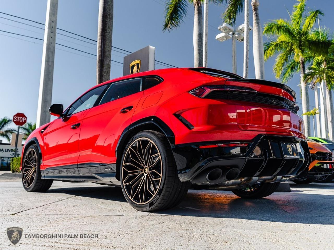 2025 Lamborghini Urus SE West Palm Beach FL