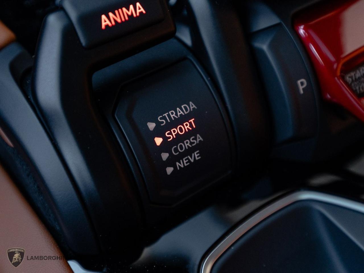 2025 Lamborghini Urus SE West Palm Beach FL