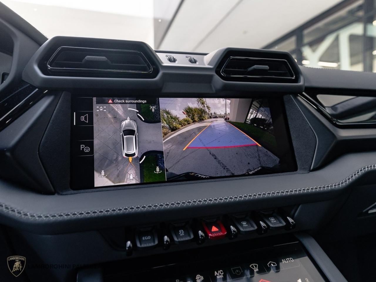 2025 Lamborghini Urus SE West Palm Beach FL