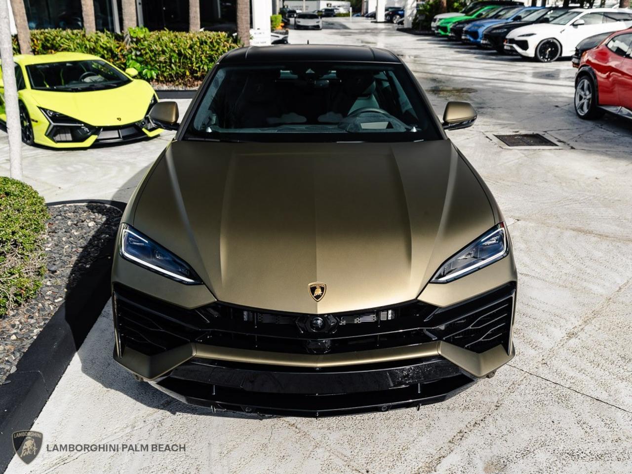 2025 Lamborghini Urus SE West Palm Beach FL