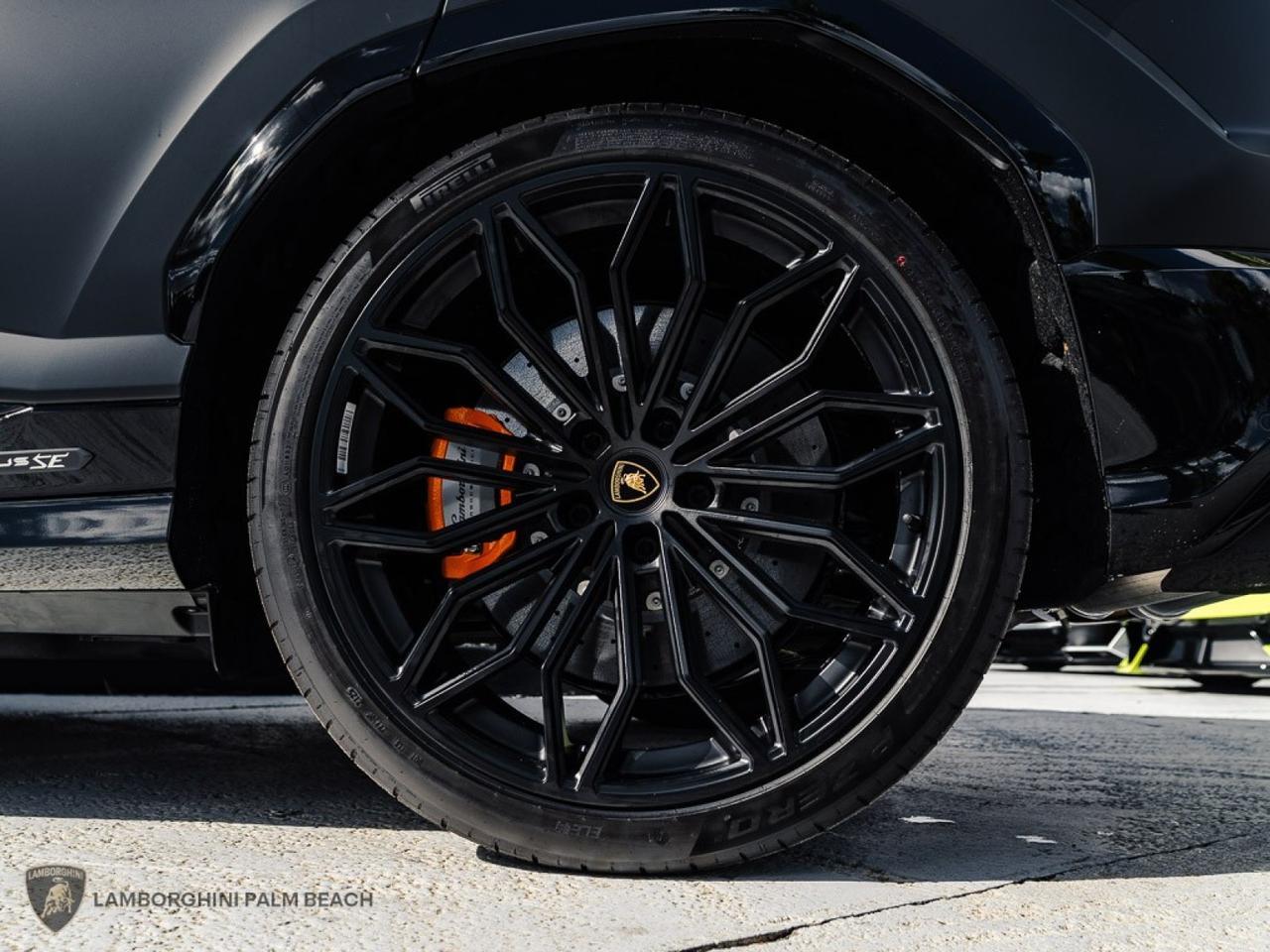 2025 Lamborghini Urus SE West Palm Beach FL