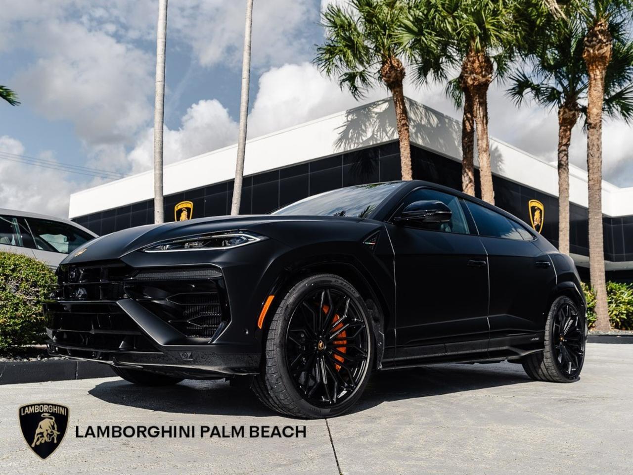2025 Lamborghini Urus SE