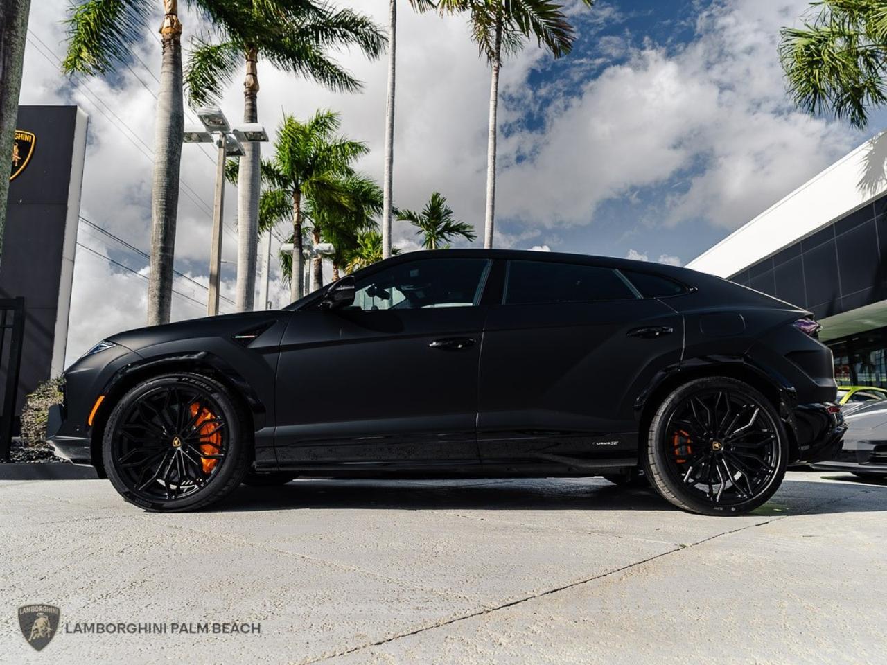 2025 Lamborghini Urus SE West Palm Beach FL