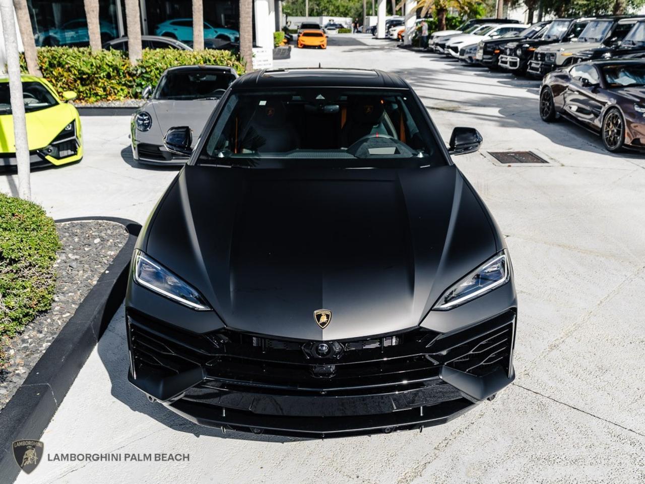 2025 Lamborghini Urus SE West Palm Beach FL