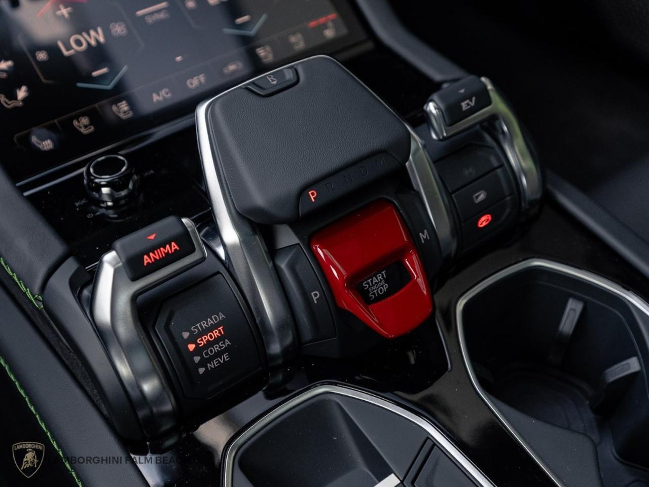 2025 Lamborghini Urus SE West Palm Beach FL