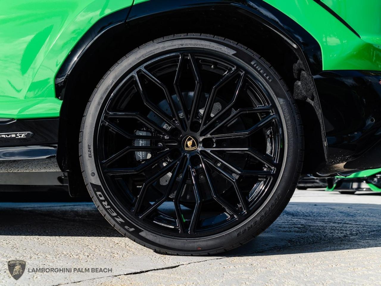 2025 Lamborghini Urus SE West Palm Beach FL