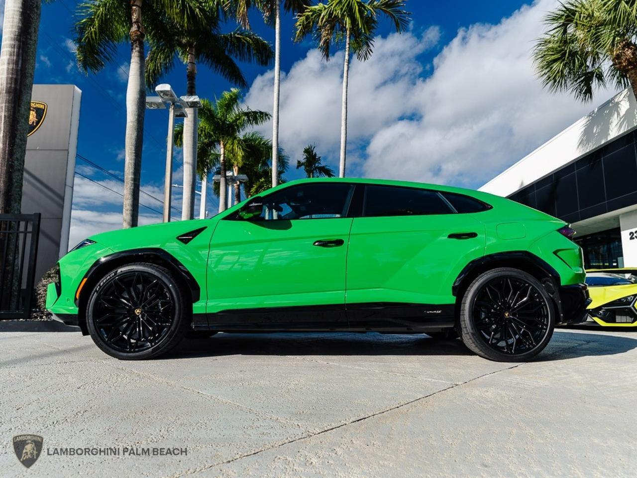 2025 Lamborghini Urus SE West Palm Beach FL