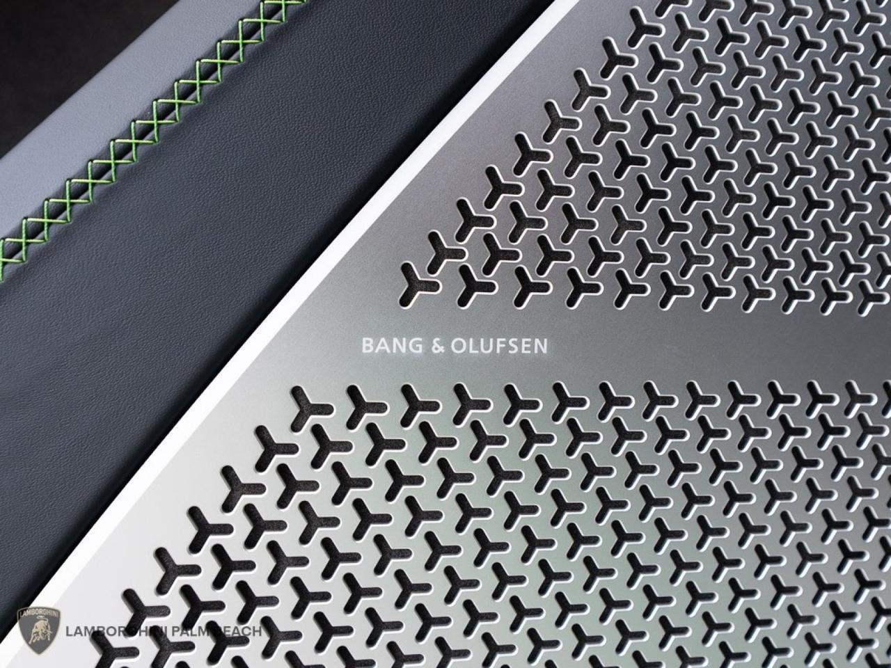 2025 Lamborghini Urus SE West Palm Beach FL