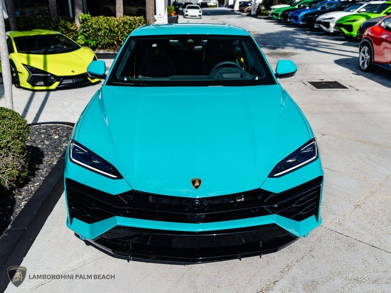 2025 Lamborghini Urus SE West Palm Beach FL