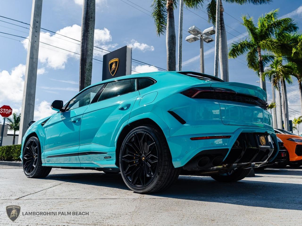 2025 Lamborghini Urus SE West Palm Beach FL