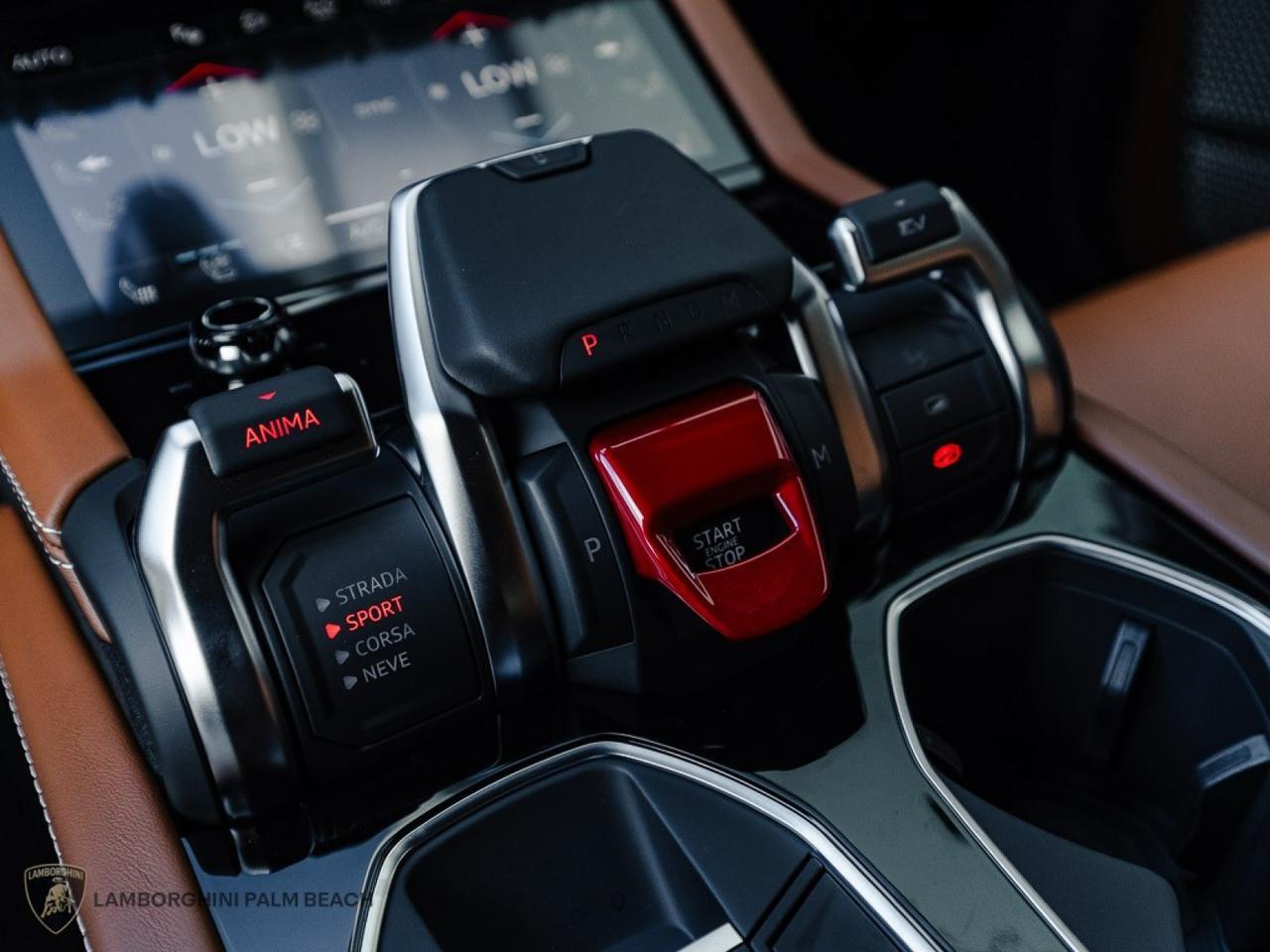 2025 Lamborghini Urus SE West Palm Beach FL