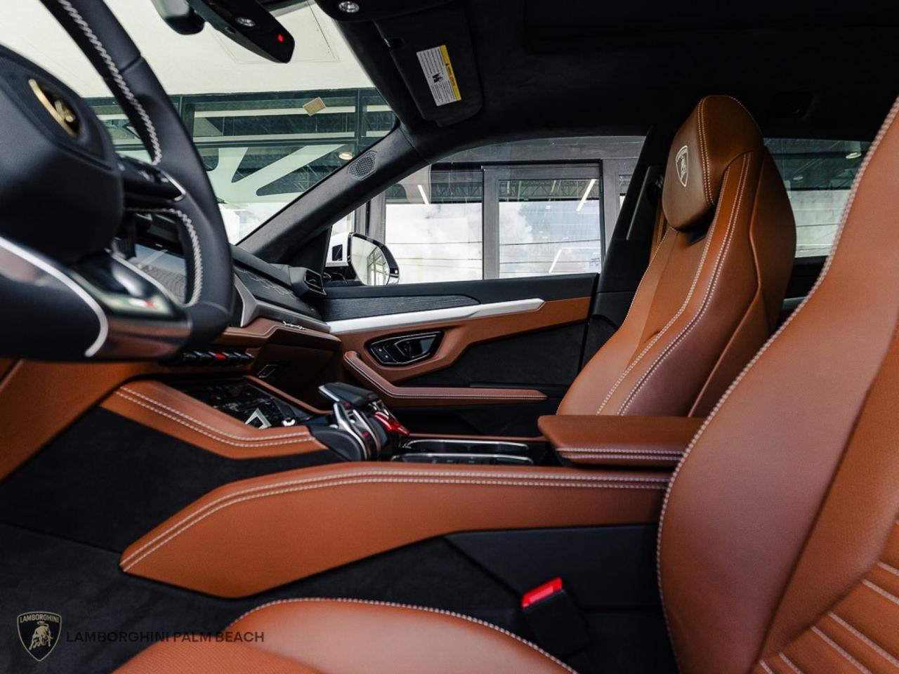 2025 Lamborghini Urus SE West Palm Beach FL