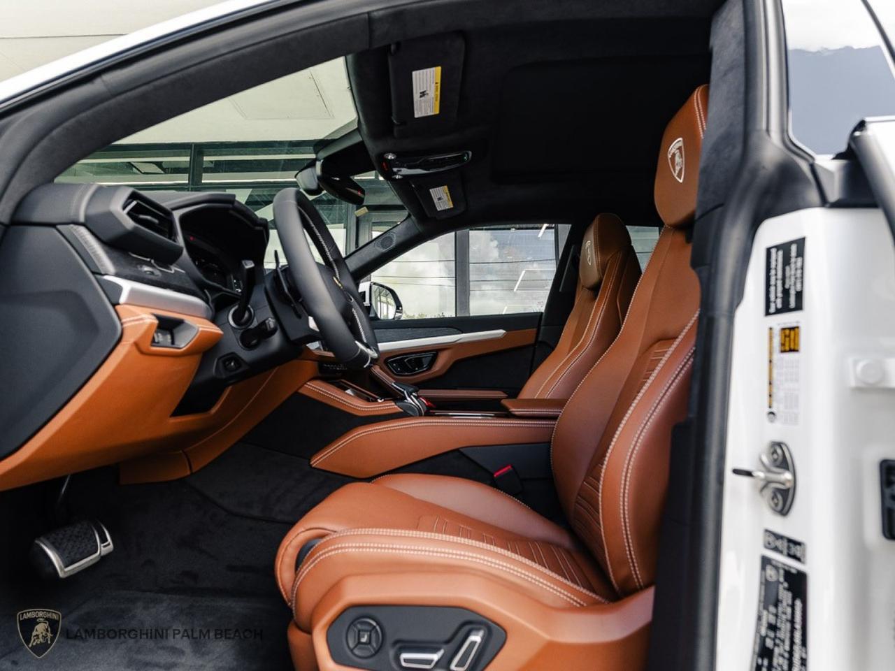 2025 Lamborghini Urus SE West Palm Beach FL