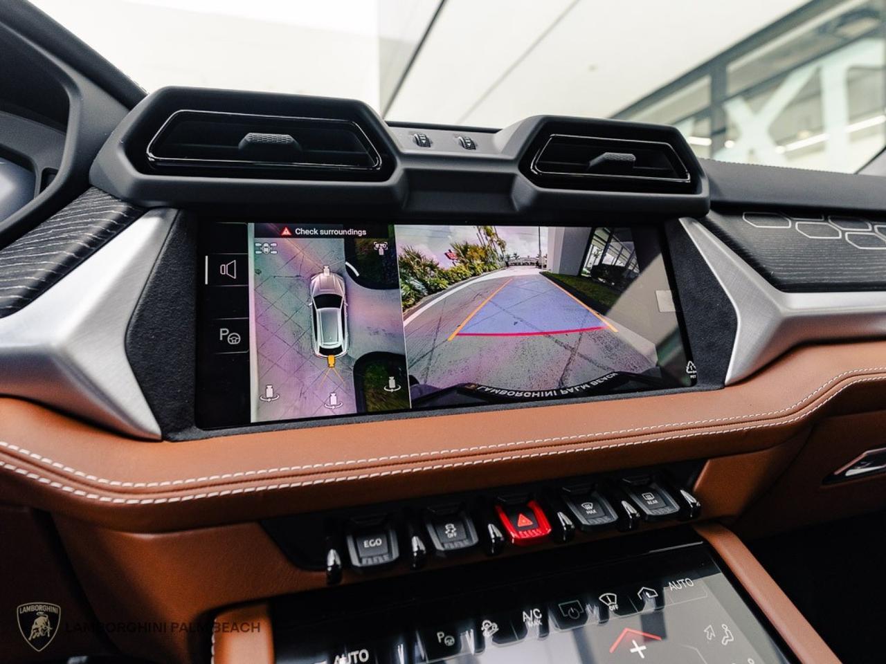 2025 Lamborghini Urus SE West Palm Beach FL