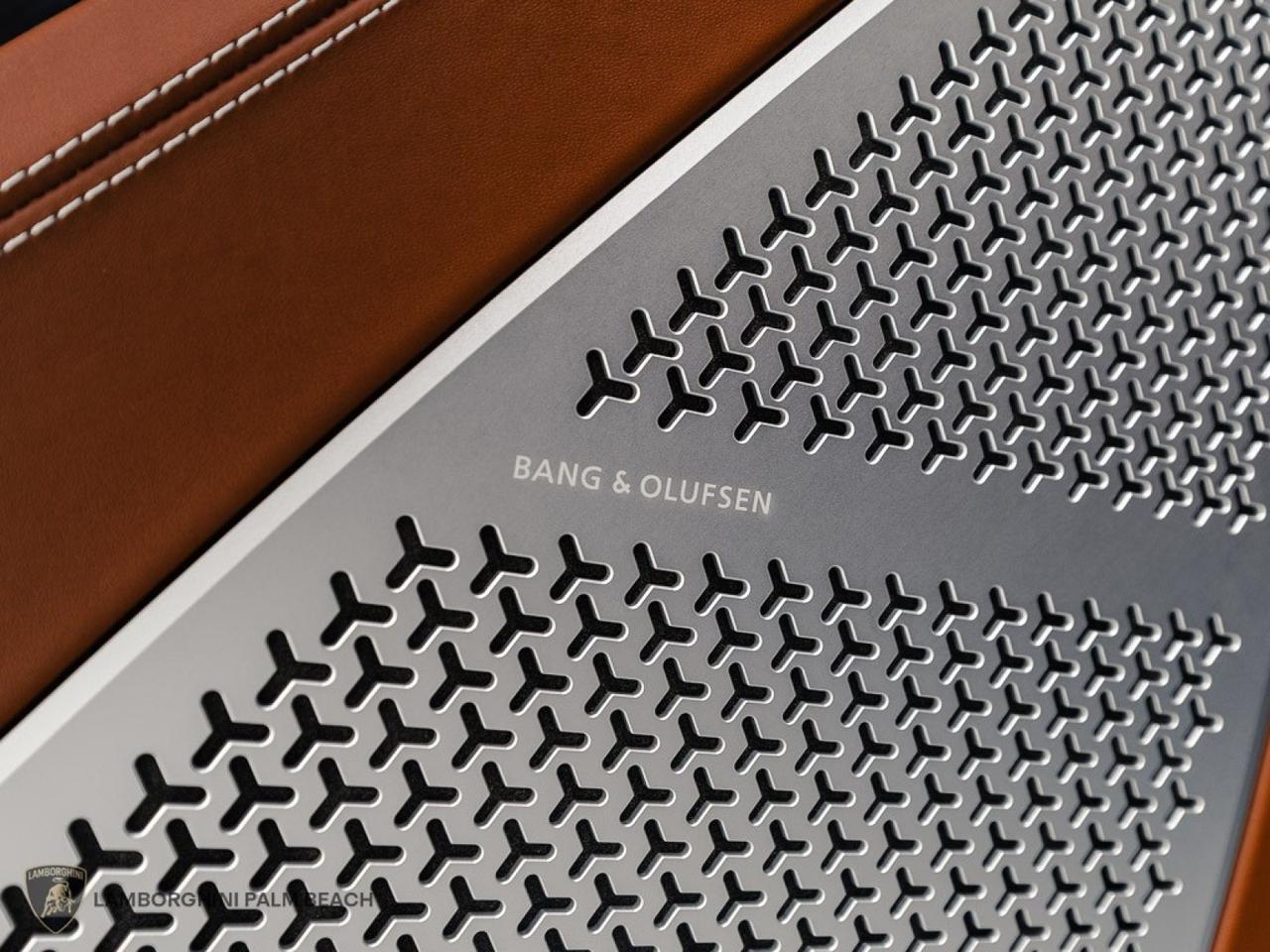 2025 Lamborghini Urus SE West Palm Beach FL