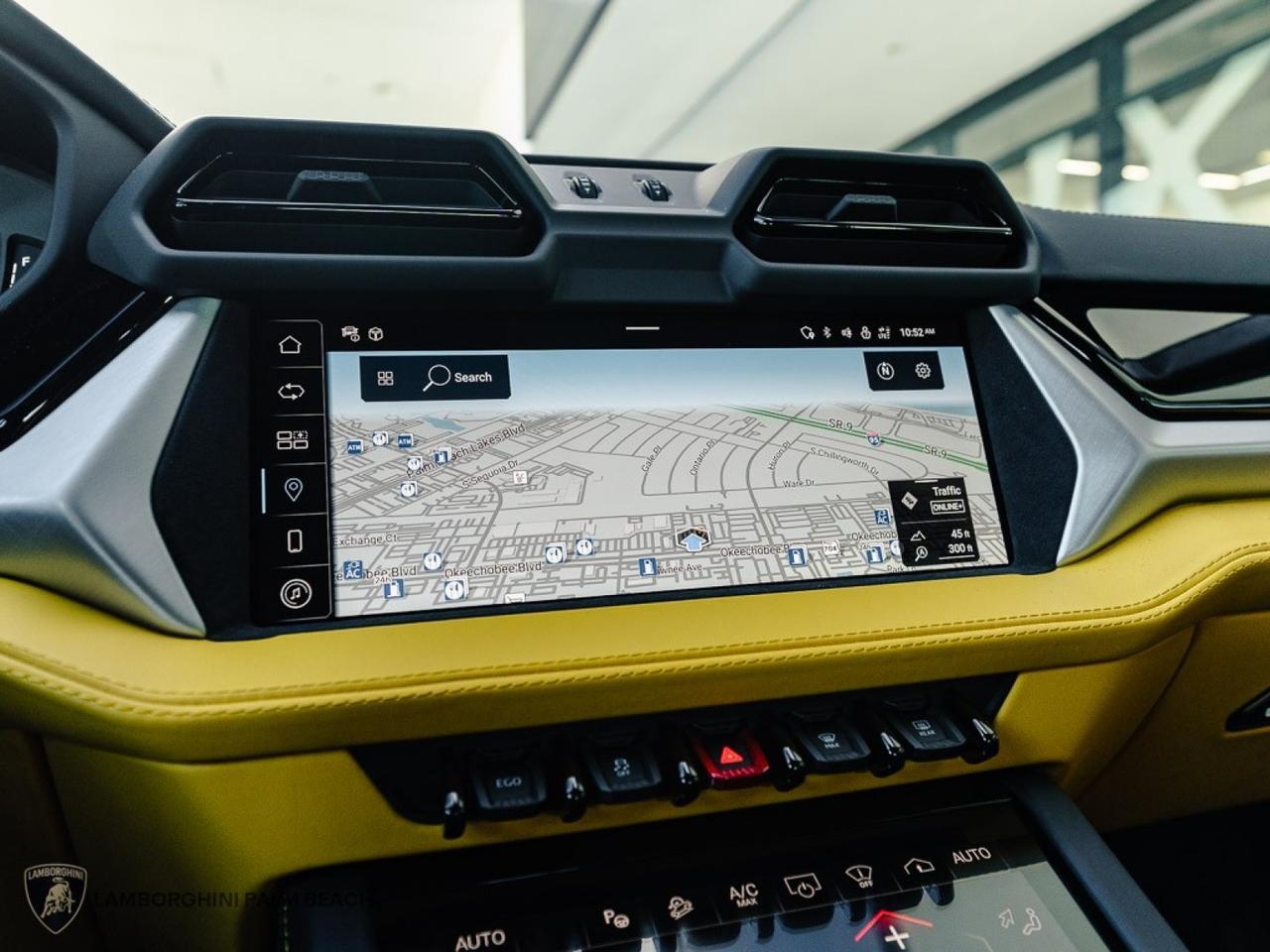 2025 Lamborghini Urus SE West Palm Beach FL