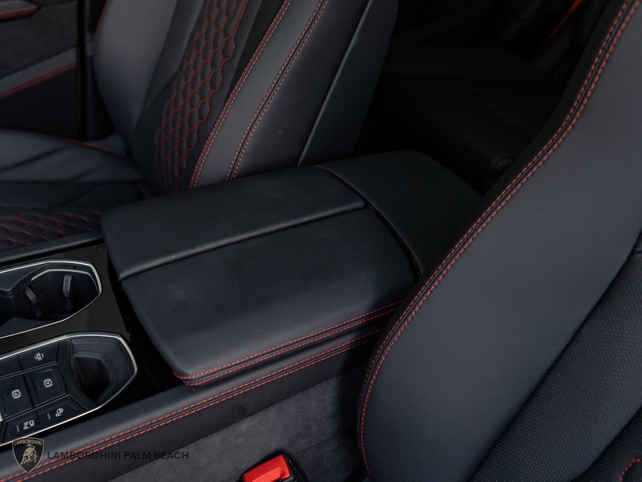 2025 Lamborghini Urus SE West Palm Beach FL