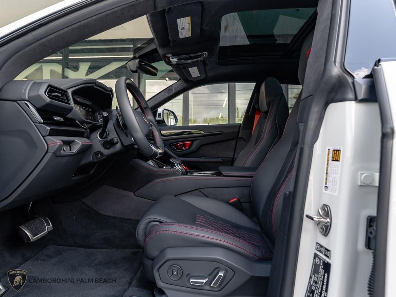 2025 Lamborghini Urus SE West Palm Beach FL