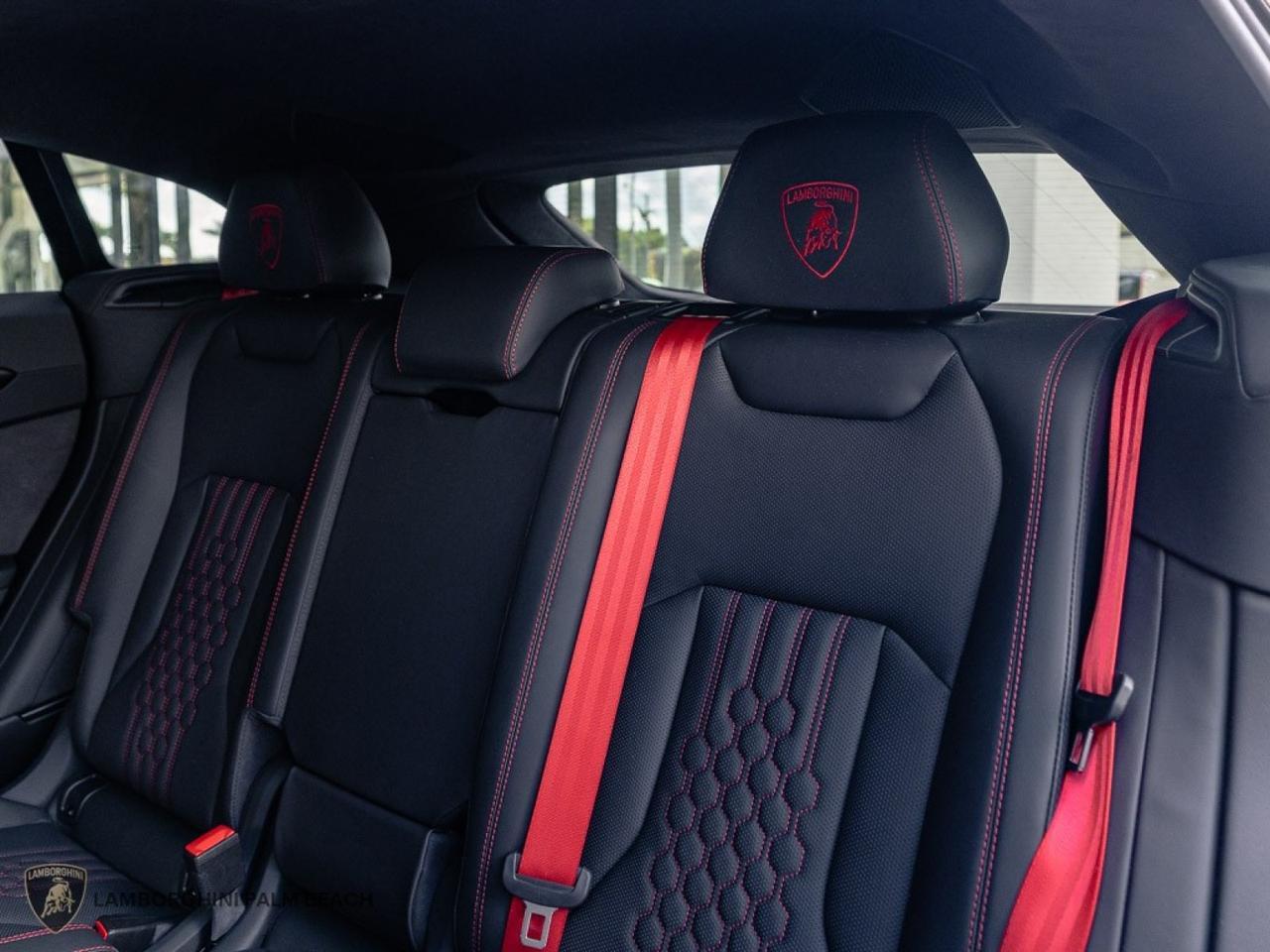 2025 Lamborghini Urus SE West Palm Beach FL