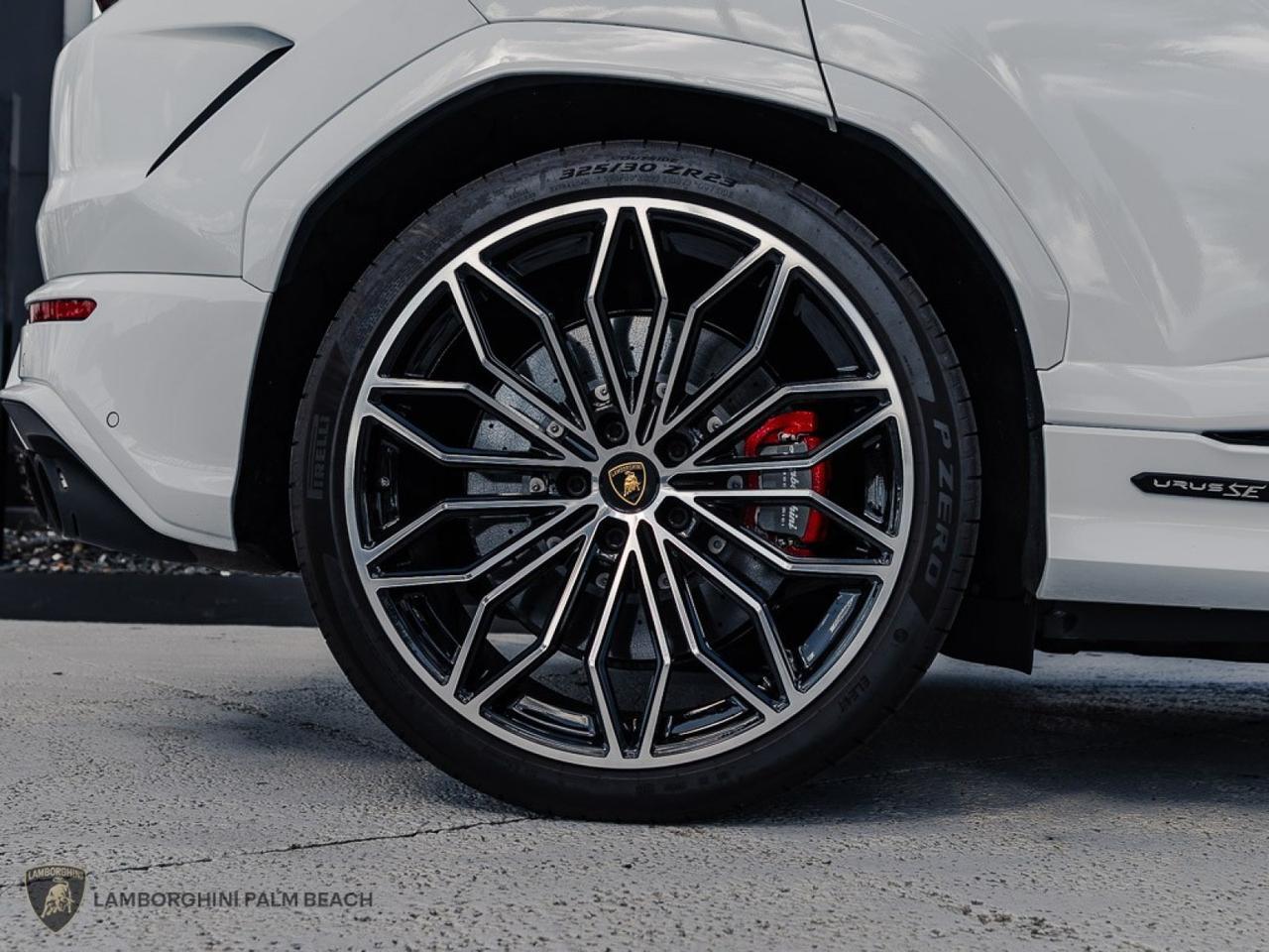 2025 Lamborghini Urus SE West Palm Beach FL