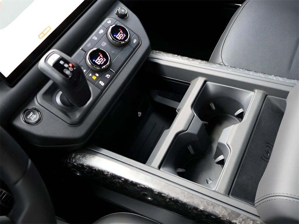 2025 Land Rover Defender 110 V8 San Clemente CA