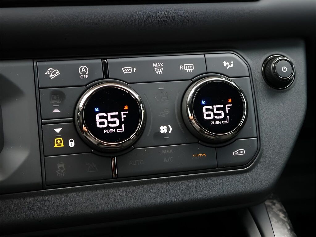 2025 Land Rover Defender 110 V8 San Clemente CA