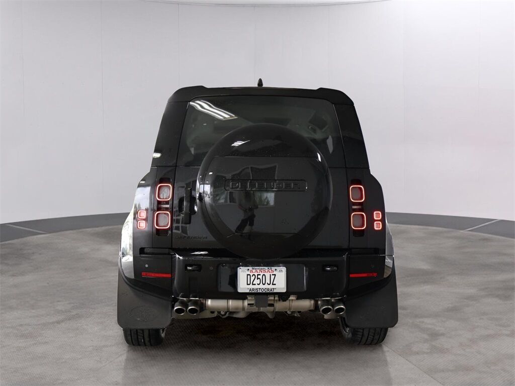 2025 Land Rover Defender 110 V8 San Clemente CA