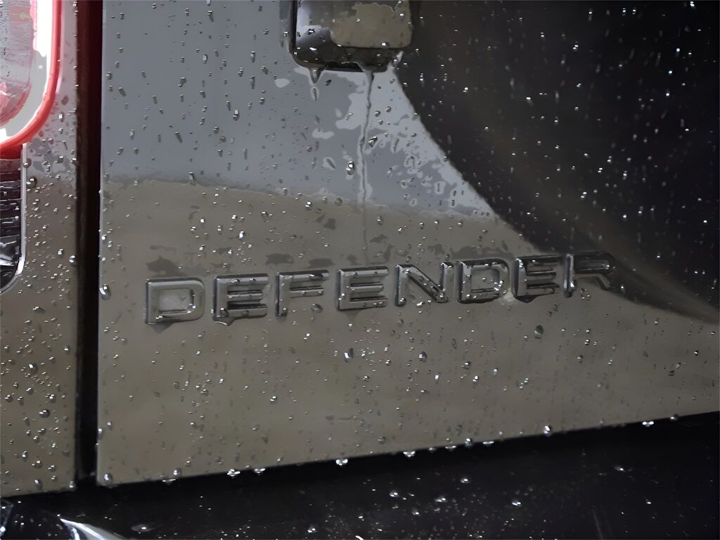 2025 Land Rover Defender 110 V8 San Clemente CA