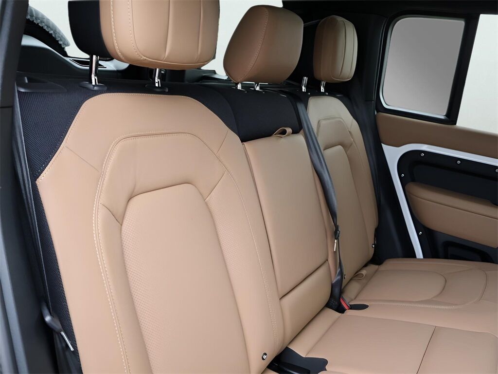 2025 Land Rover Defender 110 V8 San Clemente CA