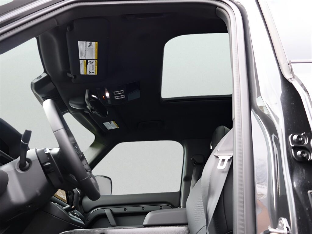 2025 Land Rover Defender 110 V8 San Clemente CA